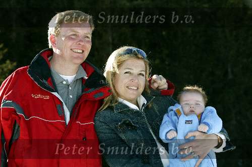 Lech 17 maart 2004
Prinses Maxima, Prins Willem Alexander Prinses Amalia in Lech.
