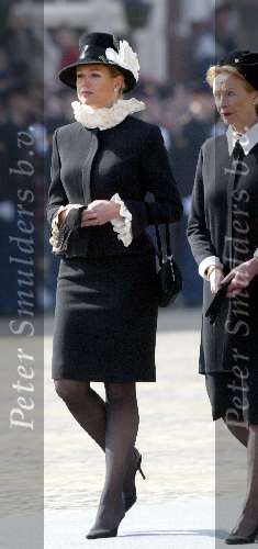 Delft 30 maart 2004
Begrafenis prinses Juliana in Grote kerk . Maxima met hofdame