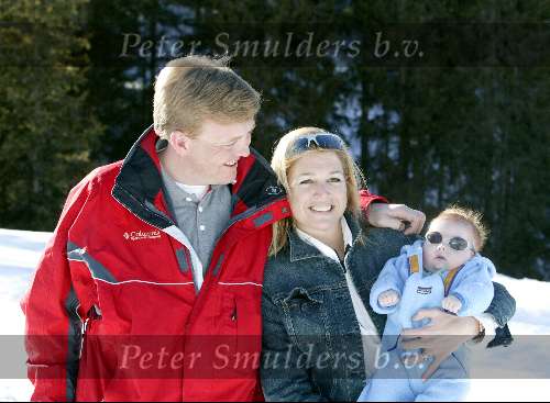 Lech 17 maart 2004
Prinses Maxima, Prins Willem Alexander en  Prinses Amalia   in Lech.