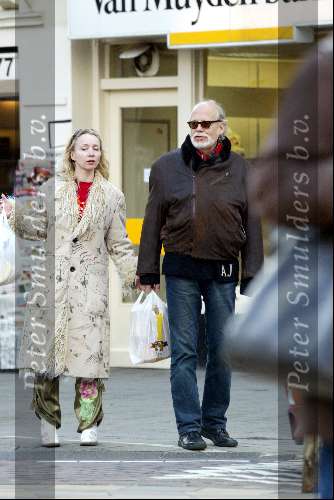 Amsterdam 29 maart 2003
Rob Houwer met vriendin boodschappen doen