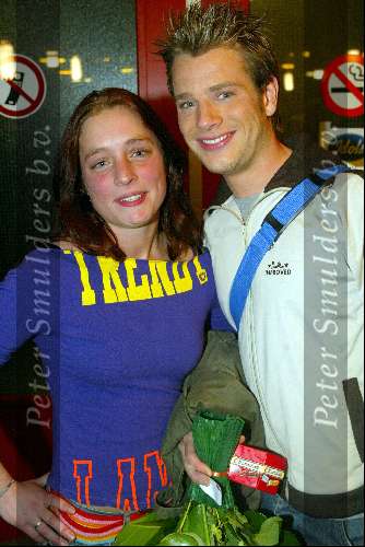 Hilversum 6 maart 2004
Idols in studio 22. Robin Idols met vriendin Nanna
Eerste finale ronde 2004
