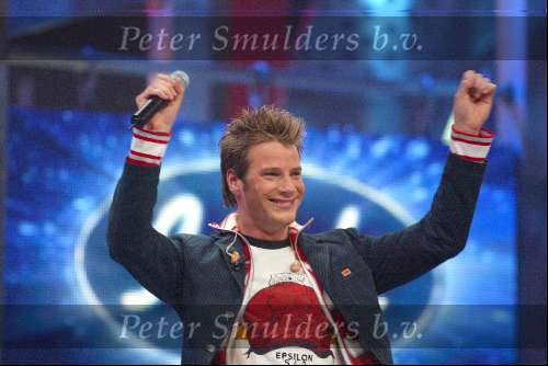 Hilversum 6 maart 2004
Idols in studio 22. Robin Idols
Eerste finale ronde 2004
