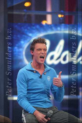 Hilversum 6 maart 2004
Idols in studio 22. Ron Idols
Eerste finale ronde 2004