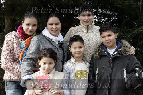 Kaatsheuvel  20 maart 2005
10 jaar princess in de efteling.
Habiba met kinderen