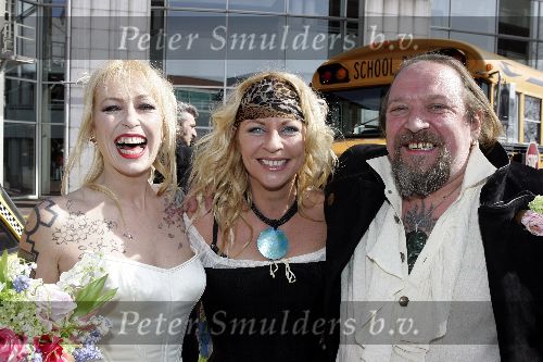 Amsterdam 21 maart 2005
Trouwen Henk Schiffmacher met Louise in stopera Amsterdam. Manuela Kemp