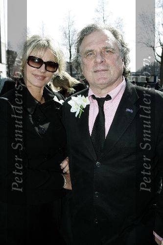 Amsterdam 21 maart 2005
Trouwen Henk Schiffmacher met Louise in stopera Amsterdam. 
Jan Cremer met zijn vrouw Babette