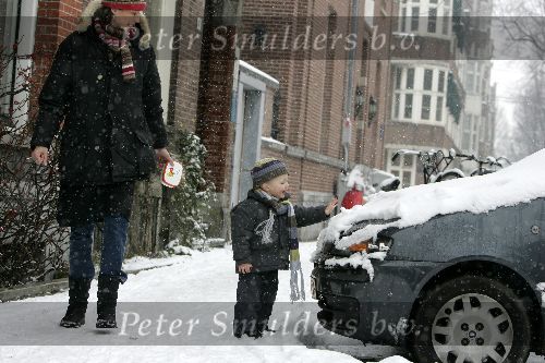 Amsterdam 2 maart 2005
Prinses marilene met Lucas  v Vollenhoven en Anna v Vollenhoven  in de sneeuw