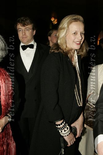 Amsterdam 9 maart 2005
Premiere Hotel Randa in Tushinski.
Mabel Wisse Smit zwanger met Paul Rusesabagina en Prins Friso en Guido den Aantrekker
