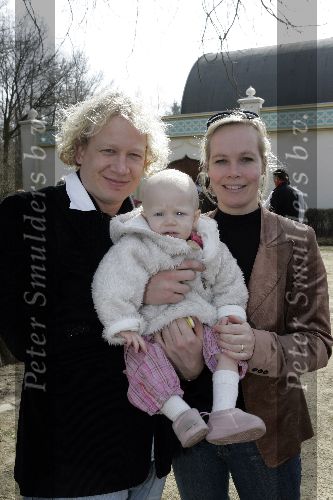 Kaatsheuvel  20 maart 2005
10 jaar princess in de efteling.
Niek Boesch met gezin