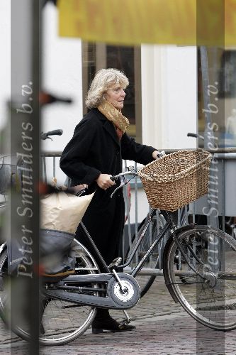 Wijk bij Duurstede 16 maart 2005
Prinses Irene op de markt in Wijk bij Duurstede