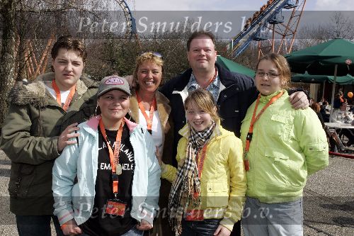 Biddinghuizen 25 januari 2005
Opening Walibi World.
Raymond v Barneveld met vrouw en kinderen