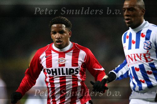 Eindhoven, 4 maart 2006 Kompetitiewedstrijd PSV-SC Heerenveen, eindstand 4-1 Seizoen 2005/2006
Jefferson Farfan