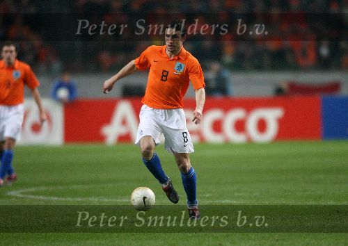 Amsterdam, 1 Maart 2006 Vriendschappelijke interland Nederland-Ecuador, eindstand 1-0
Mark v Bommel