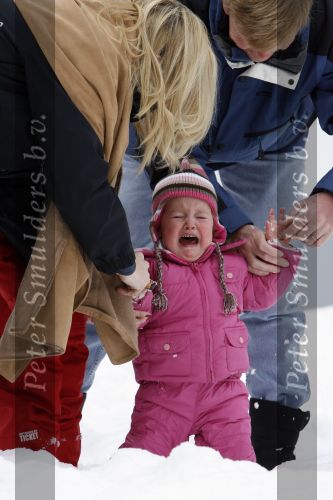 Lech 11 februari 2007
Maxima Prins Willem Alexander Amalia Alexia Koningin Beatrix Prins Constantijn Prinses Laurentien met Prinses Eloise Prins Claus Cazimir en Eleonore op vakatie in Lech.