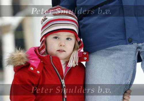 Lech 11 februari 2007
Maxima Prins Willem Alexander Amalia Alexia Koningin Beatrix Prins Constantijn Prinses Laurentien met Prinses Eloise Prins Claus Cazimir en Eleonore op vakatie in Lech.