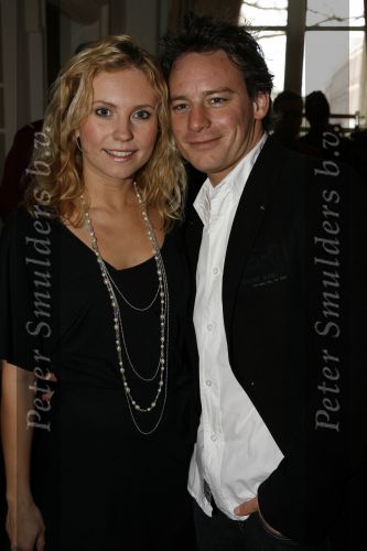Amsterdam 4 maart 2007
Cas jansen en Annelieke Bouwers bij modeshow van Frans Molenaar in het Amstel Hotel.