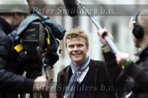 Amsterdam 14 februari 2007
Bastiaan Ragas wordt de dag na de geboorte van zijn dochter geinterviewd door tv camera