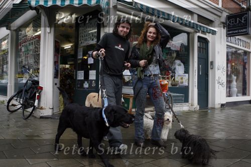 Amsterdam 14 februari 2007
Thierry Duval vraagt Belinda Meuldijk ten huwelijk. Belinda met honden