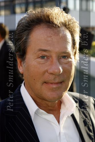 Hilversum 12 maart 2007
Feest voor de 65 e verjaardag van Joop v d Ende in studio 21.  Bill v Dijk