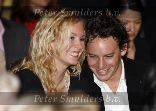 Amsterdam 4 maart 2007
Cas jansen en Annelieke Bouwers bij modeshow van Frans Molenaar in het Amstel Hotel.