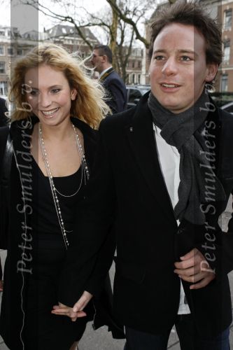 Amsterdam 4 maart 2007
Cas jansen en Annelieke Bouwers bij modeshow van Frans Molenaar in het Amstel Hotel.