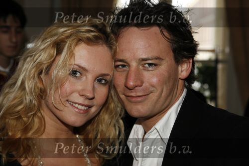 Amsterdam 4 maart 2007
Cas jansen en Annelieke Bouwers bij modeshow van Frans Molenaar in het Amstel Hotel.