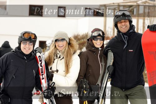 Fiss 25 februari 2007
Ruud Gullit met Estelle Joelle en Maxima op wintersport met Marco Borsato en leontien Jada Senna en Luca.