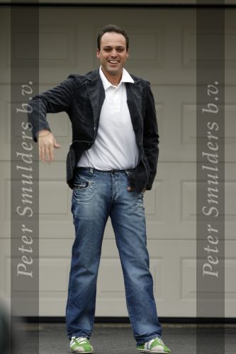 Fijnaart 16 maart 2007
Frans Bauer is 25 kg afgevallen tijdens de periode dat hij niet mocht en kon zingen.