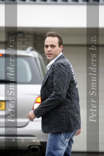 Fijnaart 16 maart 2007
Frans Bauer is 25 kg afgevallen tijdens de periode dat hij niet mocht en kon zingen.