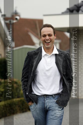 Fijnaart 16 maart 2007
Frans Bauer is 25 kg afgevallen tijdens de periode dat hij niet mocht en kon zingen.