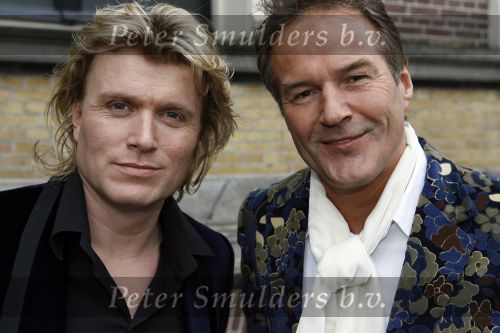 Amsterdam 4 maart 2007
Modeshow Frans Molenaar in het Amstel Hotel. Hans Klok met vriend