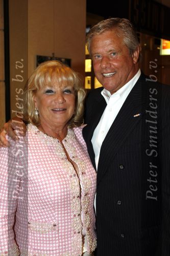 Amsterdam  17 maart 2007
Modeshow Mart Visser in het hilton in amsterdam. Hetty v d Laar met vriend