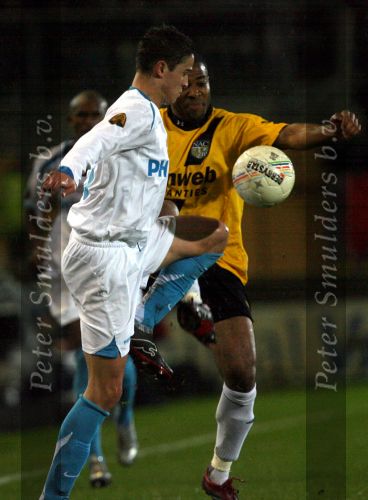 Breda, 28 Februari 2007
NAC-PSV, eindstand 3-0 Wedstrijd KNVB-beker 1/4 finale Seizoen 2006/2007
Ibrahim Afellay in duel met Kurt Elshot