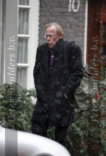 Amsterdam 6 februari 2007
Jack Spijkerman op straat in de sneeuw.