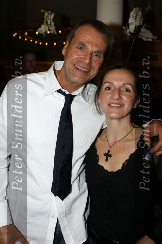 Amsterdam 6 februari 2007
Willeke Alberti tijdens laatste show in Carre. Willeke krijgt hoge onderscheiding van de stad Amsterdam. Joop Oonk met vrouw