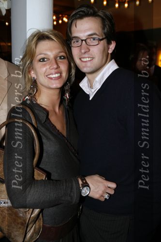 Amsterdam 6 februari 2007
Willeke Alberti tijdens laatste show in Carre. Willeke krijgt hoge onderscheiding van de stad Amsterdam. Kai Lerby met vriendin