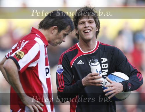 Eindhoven, 18 Maart 2007 Kompetitiewedstrijd PSV-AJAX, eindstand 1-5 Seizoen 2006/2007
Klaas Jan Huntelaar blij