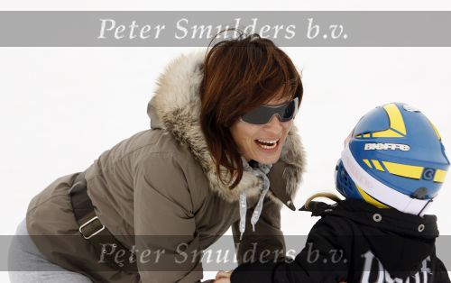Fiss 25 februari 2007
Marco Borsato en Leontine Borsato met senna Jada en Luca op wintersport.