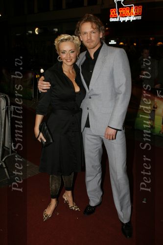 AMSTERDAM 5 maart 2007
Premiere Voebalvrouwen, nieuwe serie Talpa, in Tuschinski. Lone v Rozendaal en Barry Atsma