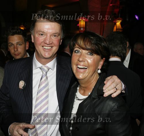 Amsterdam 19 februari 2007
Andre v Duin viert zijn 60e verjaardag in het american hotel. Heel bekend nederland was aanwezig. Louis v Gaal en Truus v Gaal