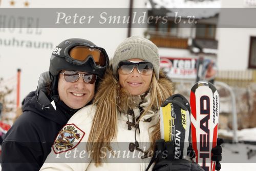 Fiss 25 februari 2007
Ruud Gullit met Estelle Joelle en Maxima op wintersport met Marco Borsato en leontien Jada Senna en Luca.