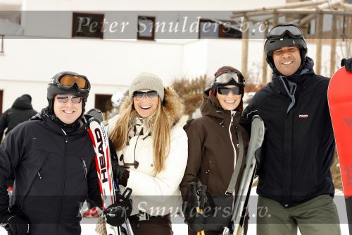 Fiss 25 februari 2007
Ruud Gullit met Estelle Joelle en Maxima op wintersport met Marco Borsato en leontine Borsato Jada Senna en Luca.