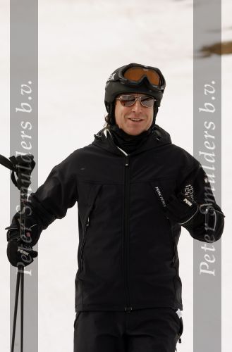 Fiss 25 februari 2007
Ruud Gullit met Estelle Maxim en Joelle en Marco Borsato met Leontien Jada Senna en Luca op wintersport vakantie.
