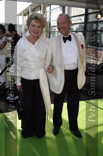 Hilversum 12 maart 2007
Feest voor de 65 e verjaardag van Joop v d Ende in studio 21. Marianne v Wijnkoop en Frans Mulder