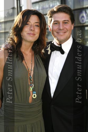 Hilversum 12 maart 2007
Feest voor de 65 e verjaardag van Joop v d Ende in studio 21. Martijn en Amanda Krabbe