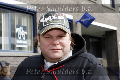 Amsterdam 17 maart 2007
Menno Kohler heeft 5 uur vastgezeten op het politieburo.