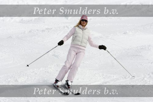 Zurs 27 februari 2007
Rene Froger en natasja op wintersport met hun zoons Diedier en maxim.
