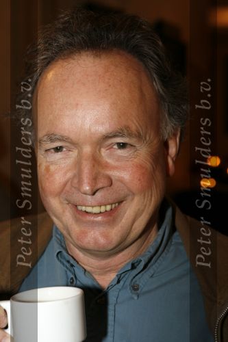 Amsterdam 15 maart 2007
Presentatie dvd box Ko v Dijk. Aanwezig zijn oa de zoons van Ko van Dijk Kees en Peter Jan v Dijk. Joop v d Ende reikte de dvd box uit.  Paul Haenen