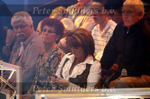 Hilversum 17 maart 2007
Eerste aflevering van So you wannabe a popstar van sbs 6. rachel Hazes met haar ouders op de tribune voor haar dochter Roxeanne die mee doet
