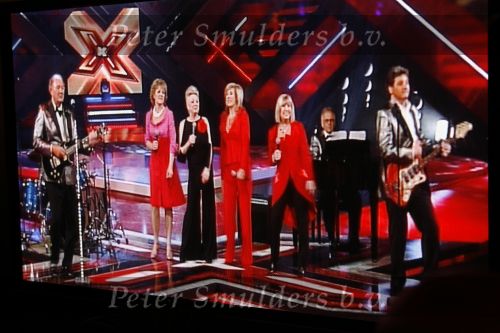 Amsterdam 19 februari 2007
Andre v Duin viert zijn 60e verjaardag in het american hotel. Heel bekend nederland was aanwezig. Joop v d Ende Willeke Alberti Hennie Huisman Rene Froger Simone Kleinsma Corrie v Gorp en Joke Bruijs bij opnames X factor